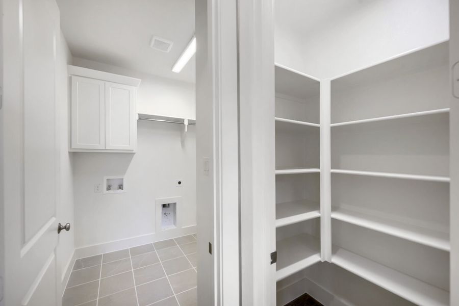 11548 Wulstone - Laundry/Pantry 11548 Wulstone - Laundry/Pantry