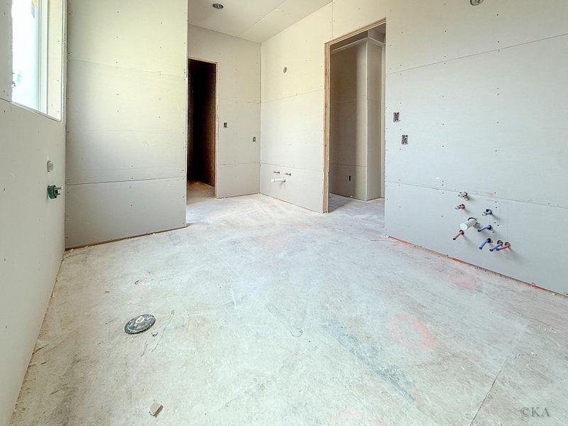 ***Estimated completion April 15, 2026. Showings by appointment only and must be accompanied due to active construction.*** ***Estimated completion April 15, 2026. Showings by appointment only and must be accompanied due to active construction.***