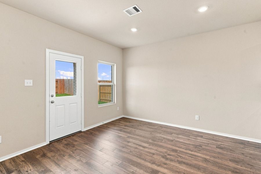 New Home in Cove, TX.  - Slide 15