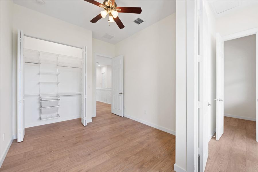 Spacious, unfurnished interior of a new home in , Fort Lauderdale (Image 24).