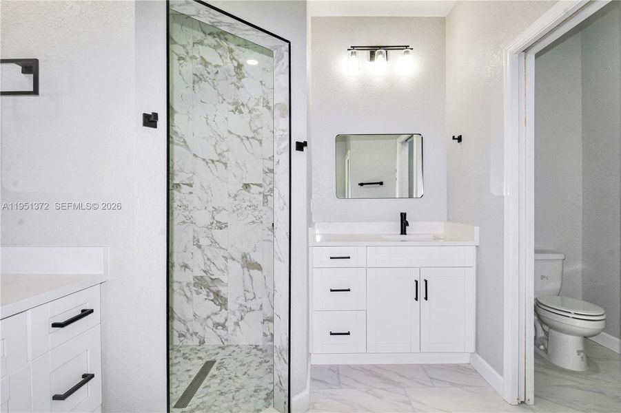 Furnished interior view inside a new home in , Sebring (Image 7).