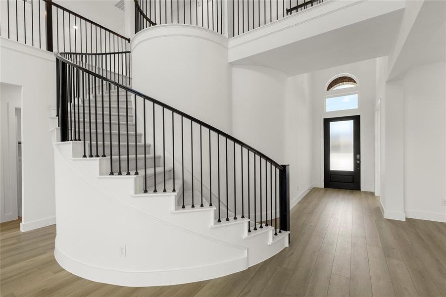 03. 15012 Barcas - Entry