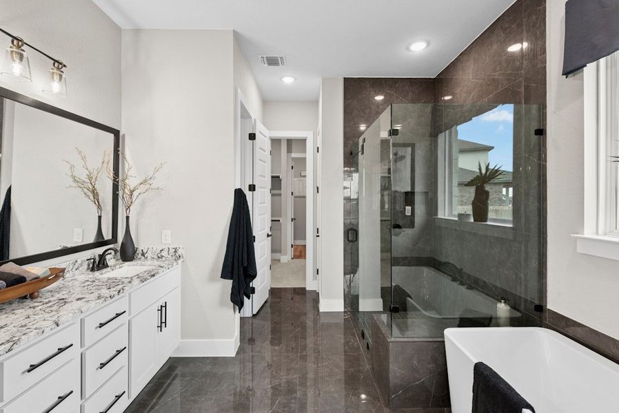 Representative furnished interior of a home built from the Oltorf by Scott Felder Homes in Foxbrook, Cibolo (Image 32).