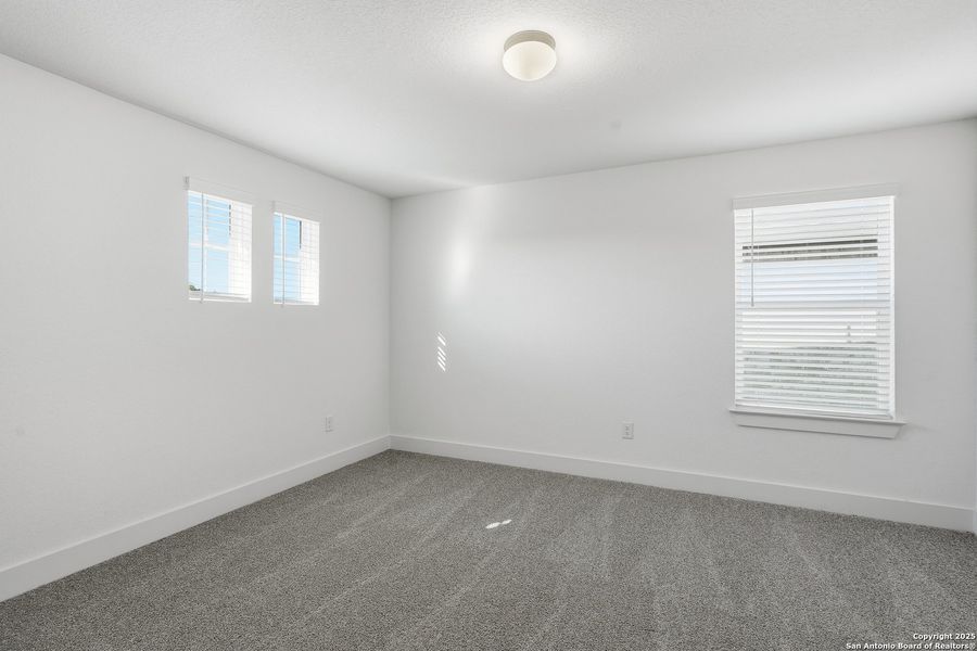 Spacious, unfurnished interior of a new home in Stillwater Ranch, San Antonio (Image 35). Spacious, unfurnished interior of a new home in Stillwater Ranch, San Antonio (Image 35).
