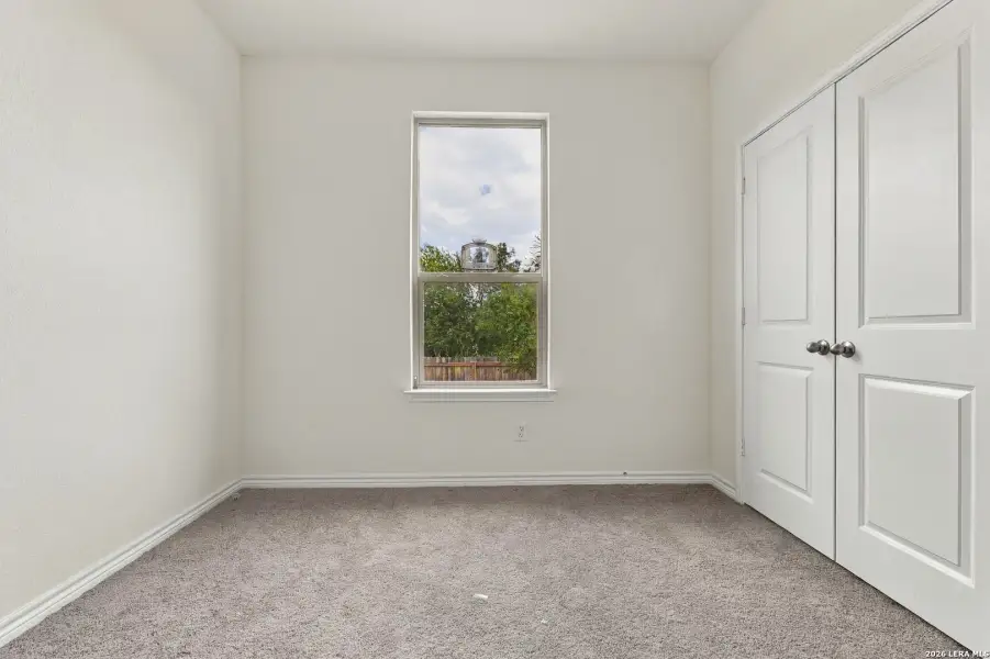 Spacious, unfurnished interior of a new home in , San Antonio (Image 23).