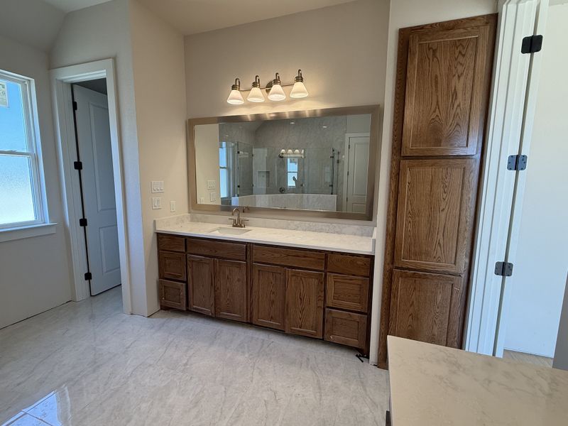 Furnished interior view inside a new home in Aledo Heights - Aledo ISD, Aledo (Image 8).