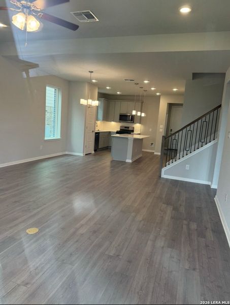 Spacious, unfurnished interior of a new home in Bricewood, San Antonio (Image 17).