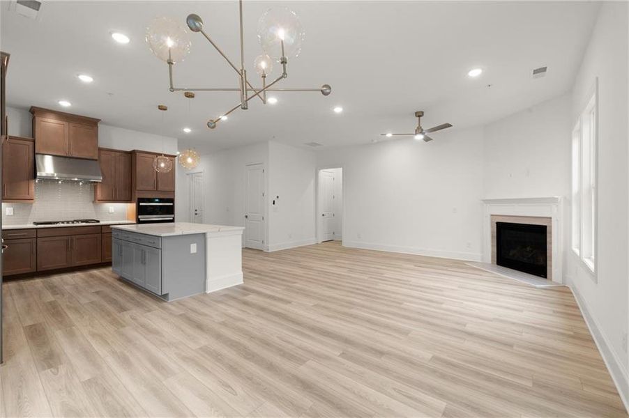 Spacious, unfurnished interior of a new home in , Kennesaw (Image 36).