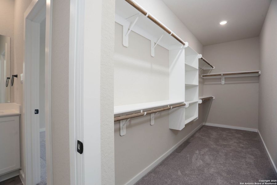 Image 29 of a home in Vista Ridge. Image 29 of a home in Vista Ridge.