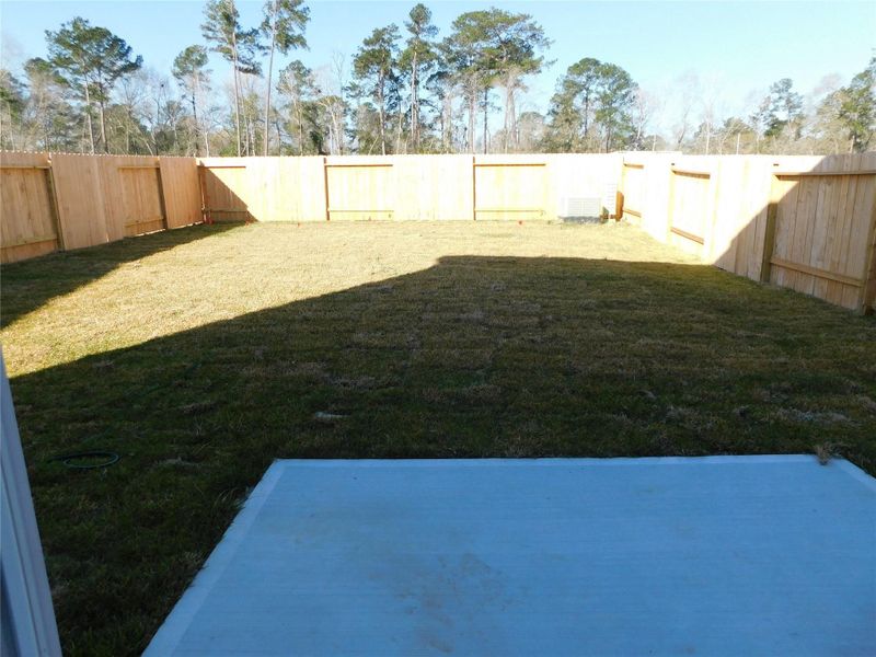 Exterior details and patio area of a home in Royal Pines, Porter (Image 20).
