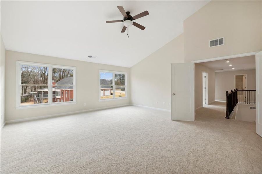 Spacious, unfurnished interior of a new home in , Sugar Hill (Image 20).