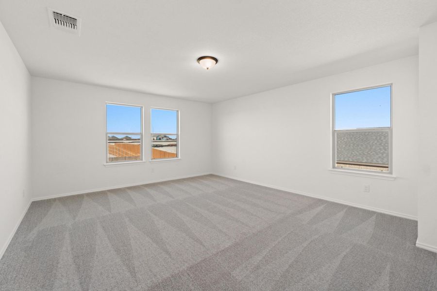 Spacious, unfurnished interior of a new home in Salerno - Heritage Collection, Round Rock (Image 27).