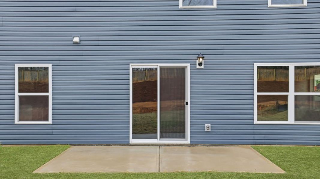 Exterior details and patio area of a home in Cedar Gap, Fountain Inn (Image 3).