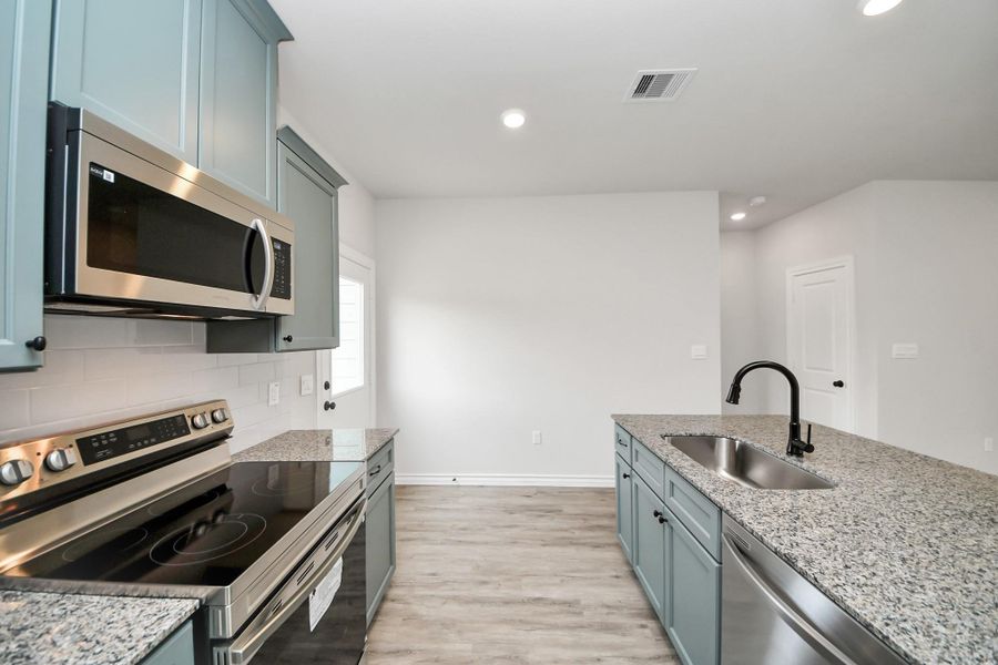 Furnished interior view inside a new home in The Enclave at Spring Branch, Montgomery (Image 7). Furnished interior view inside a new home in The Enclave at Spring Branch, Montgomery (Image 7).