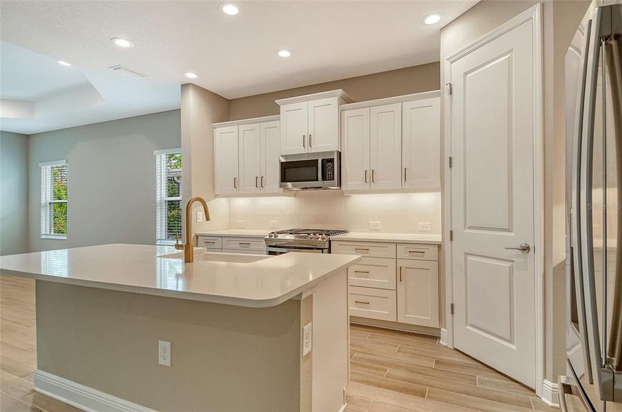 Furnished interior view inside a new home in , Venice (Image 5).