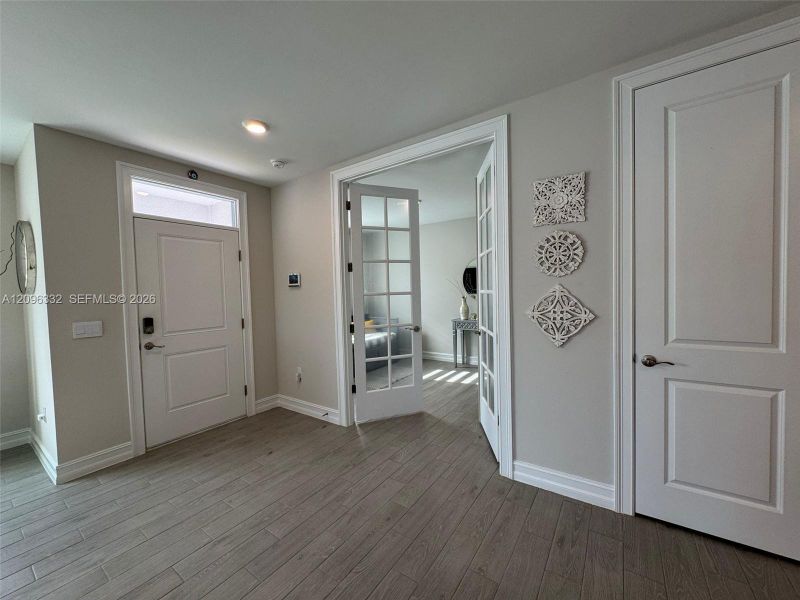 Spacious, unfurnished interior of a new home in , Punta Gorda (Image 19). Spacious, unfurnished interior of a new home in , Punta Gorda (Image 19).