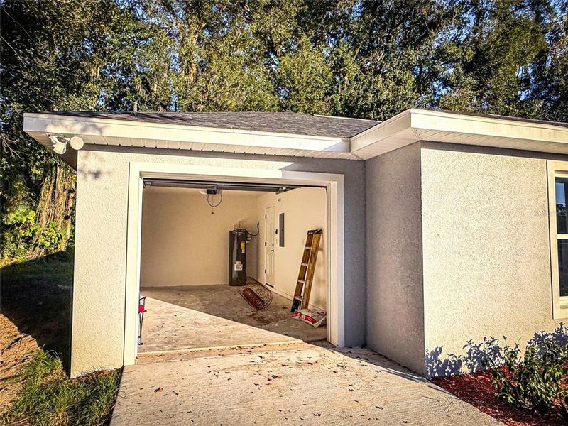 Exterior details and patio area of a home in , Ocala (Image 2). Exterior details and patio area of a home in , Ocala (Image 2).