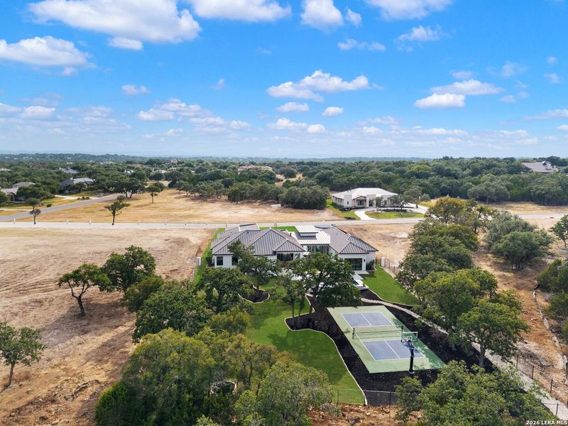 Image 76 of a home in .