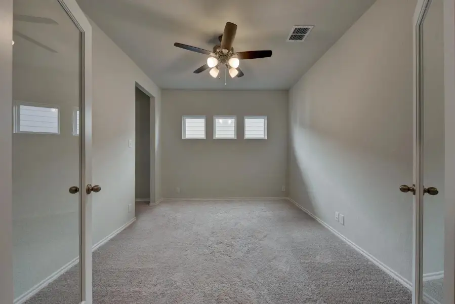 Representative unfurnished interior of a home built from the Knox by Ashton Woods in Saddlebrook Ranch, Schertz (Image 8).