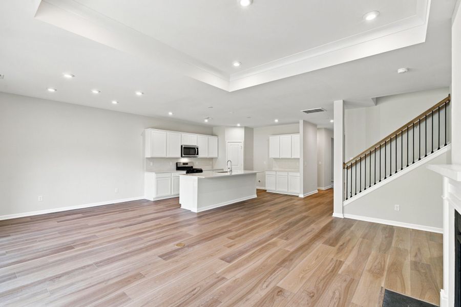 Spacious, unfurnished interior of a new home in Sweetwater Hills, Moore (Image 23).
