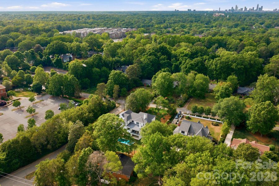 Image 43 of a home in .