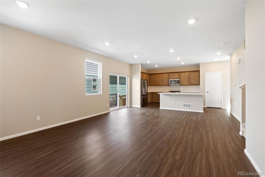 Spacious, unfurnished interior of a new home in Woodrose at Painted Prairie, Aurora (Image 15).