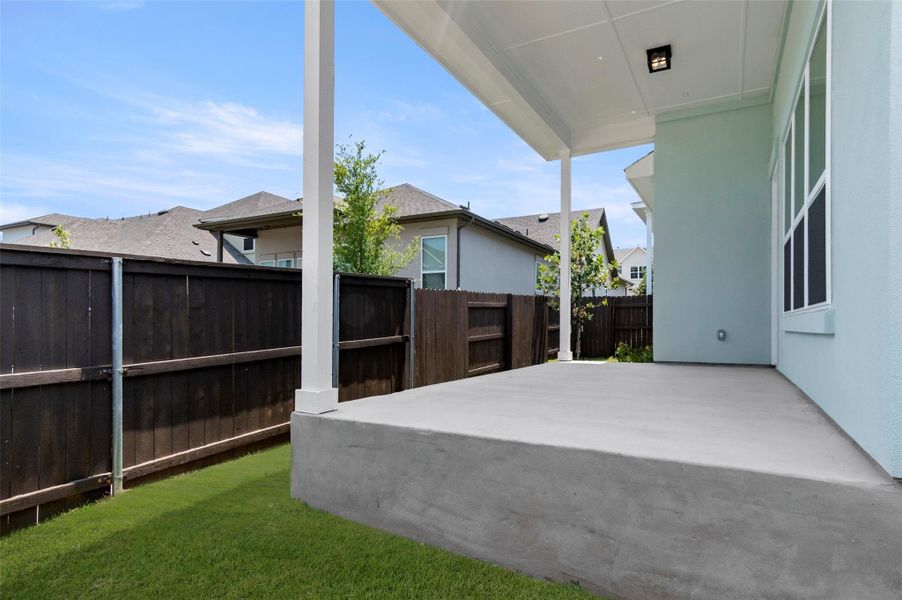 Image 37 of a home in Cross Creek.