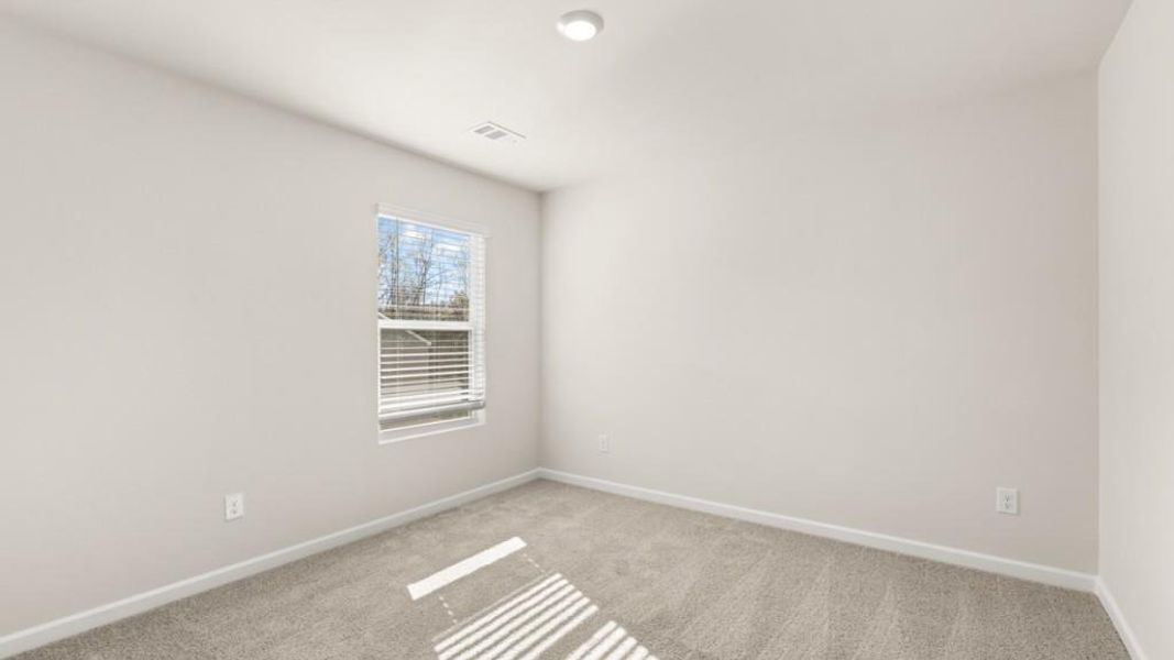 Spacious, unfurnished interior of a new home in Pointe Park, Union City (Image 11).