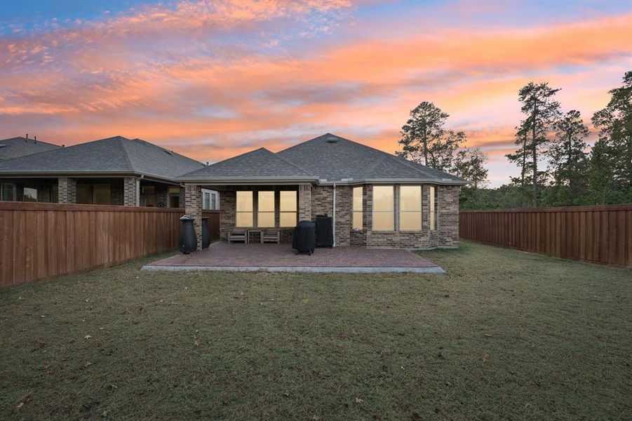 Relax on your back patio and enjoy the quiet surroundings!