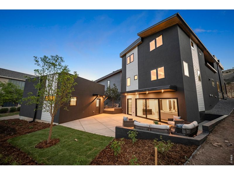 Image 47 of a home in .