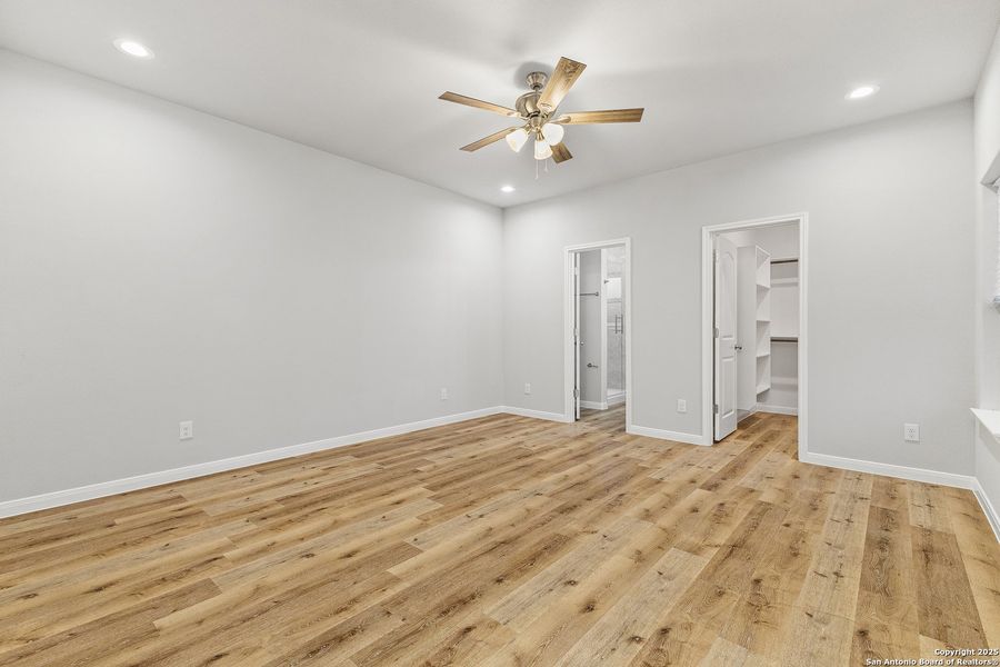 Spacious, unfurnished interior of a new home in , San Antonio (Image 34). Spacious, unfurnished interior of a new home in , San Antonio (Image 34).