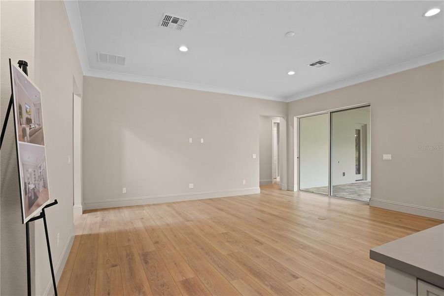 Spacious, unfurnished interior of a new home in , Apopka (Image 24).