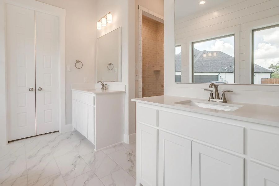 Representative furnished interior of a home built from the The Landry by Elmwood Custom Homes in Matthews Farm, Venus (Image 13). Representative furnished interior of a home built from the The Landry by Elmwood Custom Homes in Matthews Farm, Venus (Image 13).