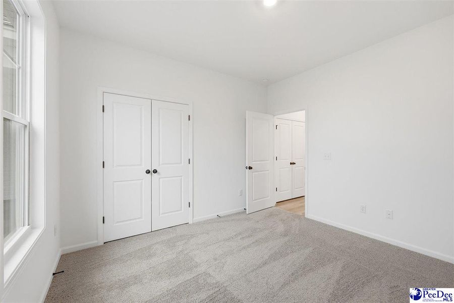 Spacious, unfurnished interior of a new home in Spring Haven, Florence (Image 19).