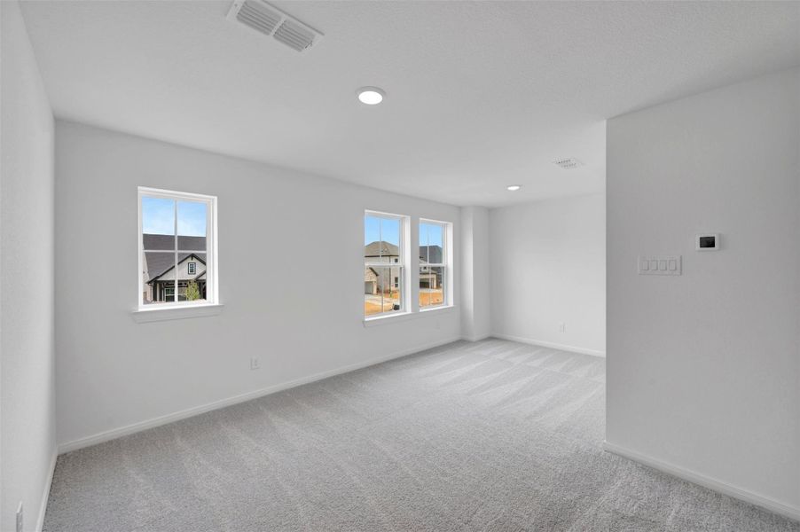 Spacious, unfurnished interior of a new home in Legacy - Retreat Collection, League City (Image 15).