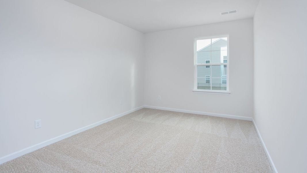 Representative unfurnished interior of a home built from the Elston by D.R. Horton in Carter Ridge, Greenville (Image 17).