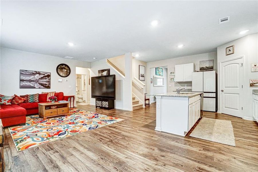 Furnished interior view inside a new home in , Dawsonville (Image 24).