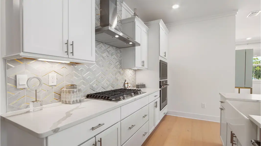 Representative furnished interior of a home built from the Brayden by D.R. Horton in Parkside, Santa Rosa Beach (Image 14).