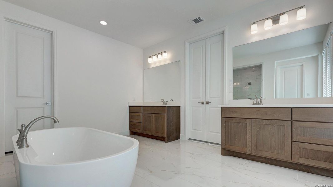 Furnished interior view inside a new home in Ladera, San Antonio (Image 11).