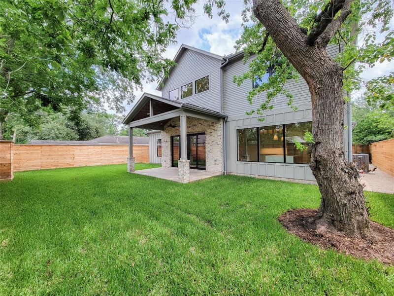 Photos of Builder’s Previously Completed Homes