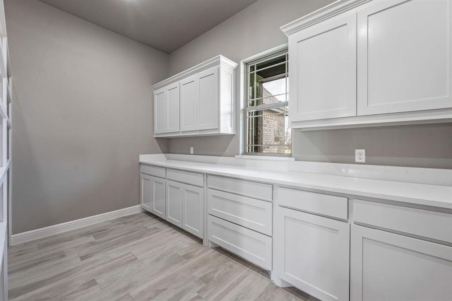 Furnished interior view inside a new home in Pecan Plantation, Granbury (Image 7).