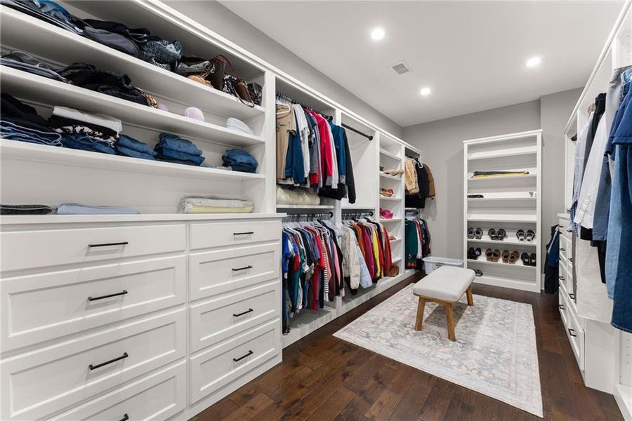 Furnished interior view inside a new home in , Cleveland (Image 58).