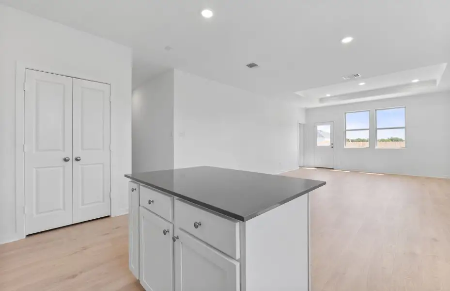 Image 32 of a home in County View.