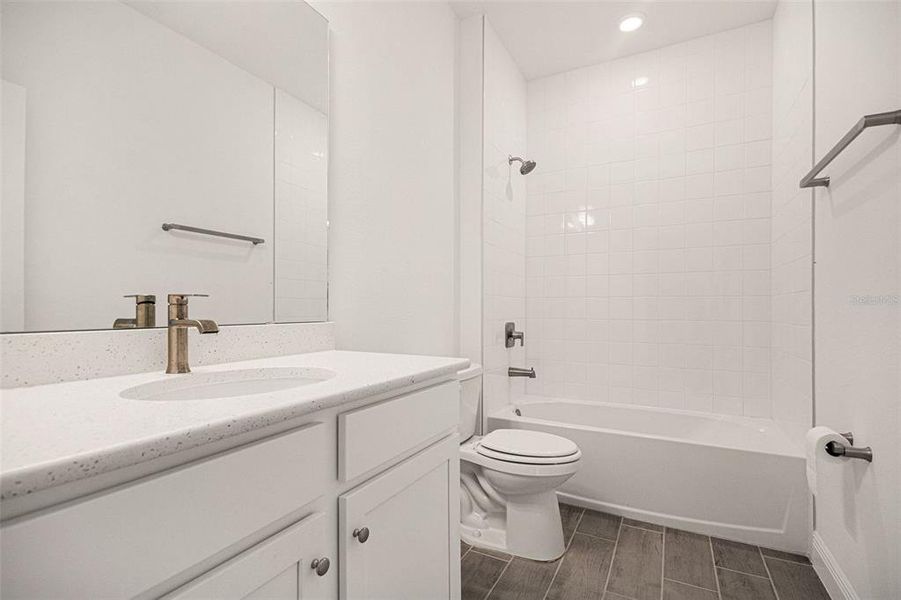 Furnished interior view inside a new home in Hills of Minneola, Minneola (Image 8).