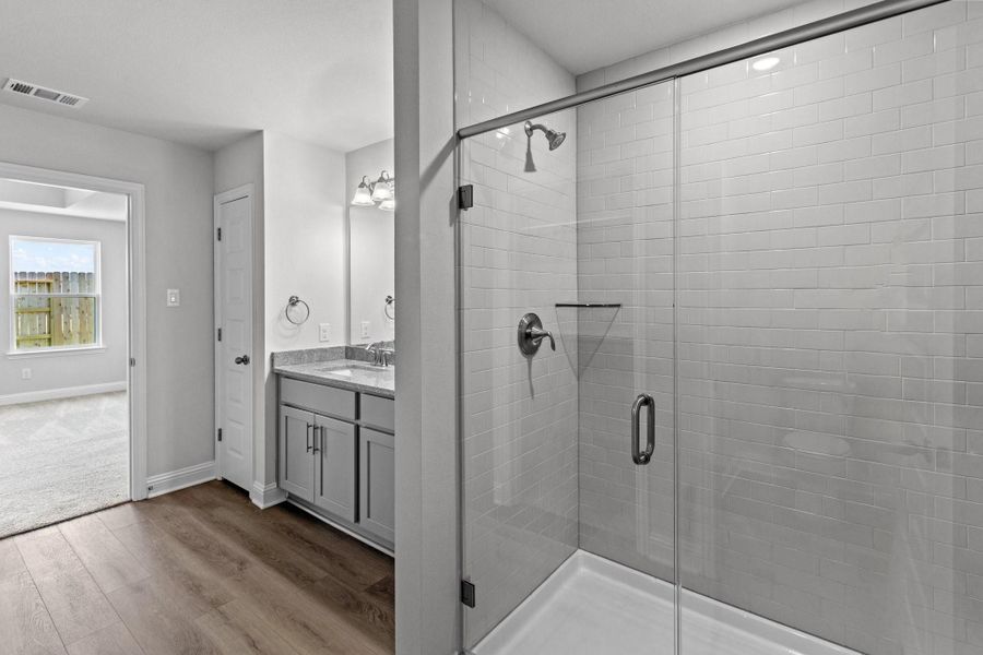 Furnished interior view inside a new home in River Ranch Trails, Dayton (Image 8).