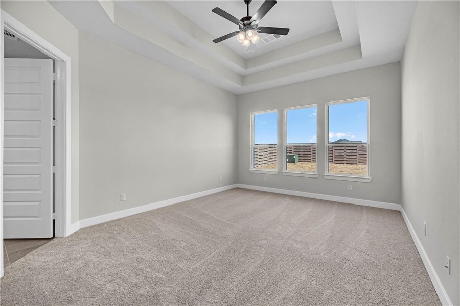 Spacious, unfurnished interior of a new home in Austin Point, Richmond (Image 15).