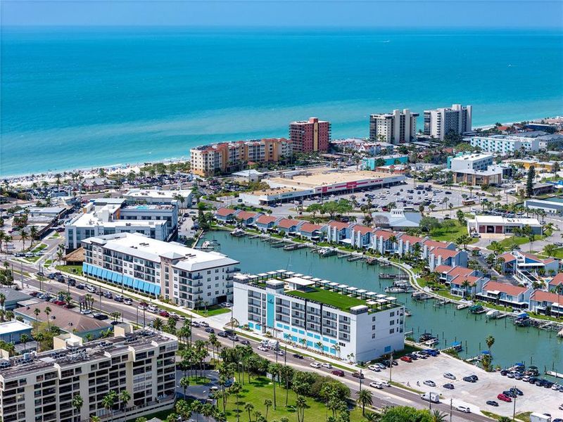Condo located in Madeira Beach, FL showcasing its design and architecture (Image 33).