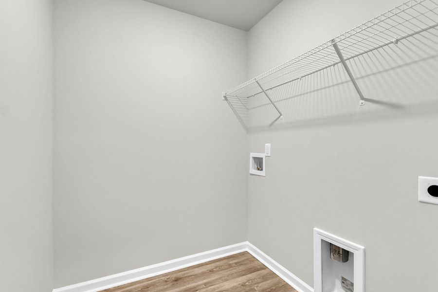 Spacious, unfurnished interior of a new home in Wildcat Chase, Summerville (Image 38).