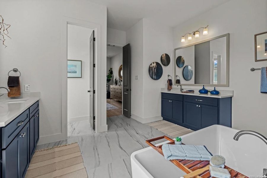 Furnished interior view inside a new home in Ventana - 60', Bulverde (Image 11).