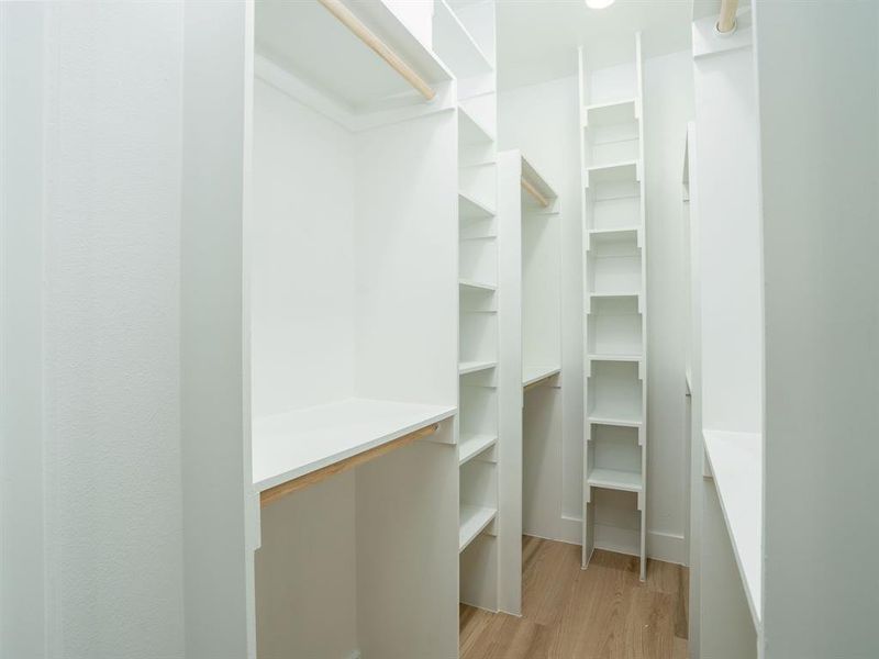 Spacious, unfurnished interior of a new home in , Dallas (Image 35). Spacious, unfurnished interior of a new home in , Dallas (Image 35).